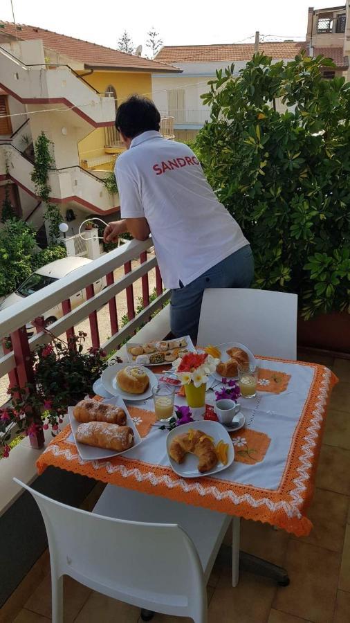 B&B Spiaggia Di Ponente Scicli Bagian luar foto