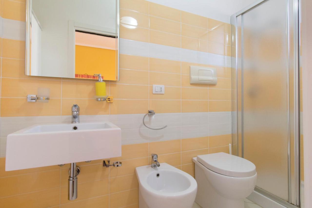 B&B Spiaggia Di Ponente Scicli Bagian luar foto